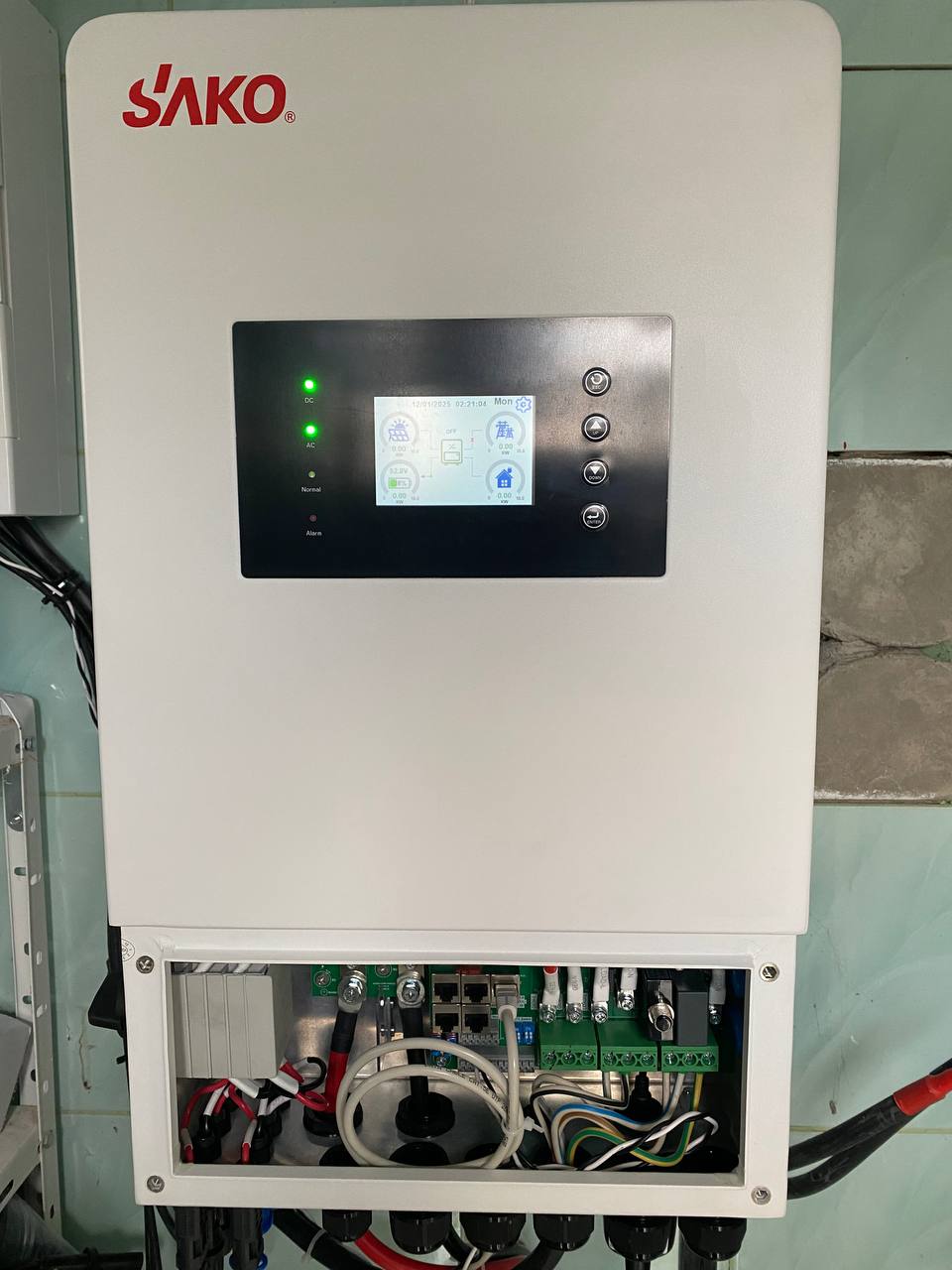 Гібридний інвертор Sako NEW 10KW-SK-SM 0010H ip65, 10кВт, 1фаза