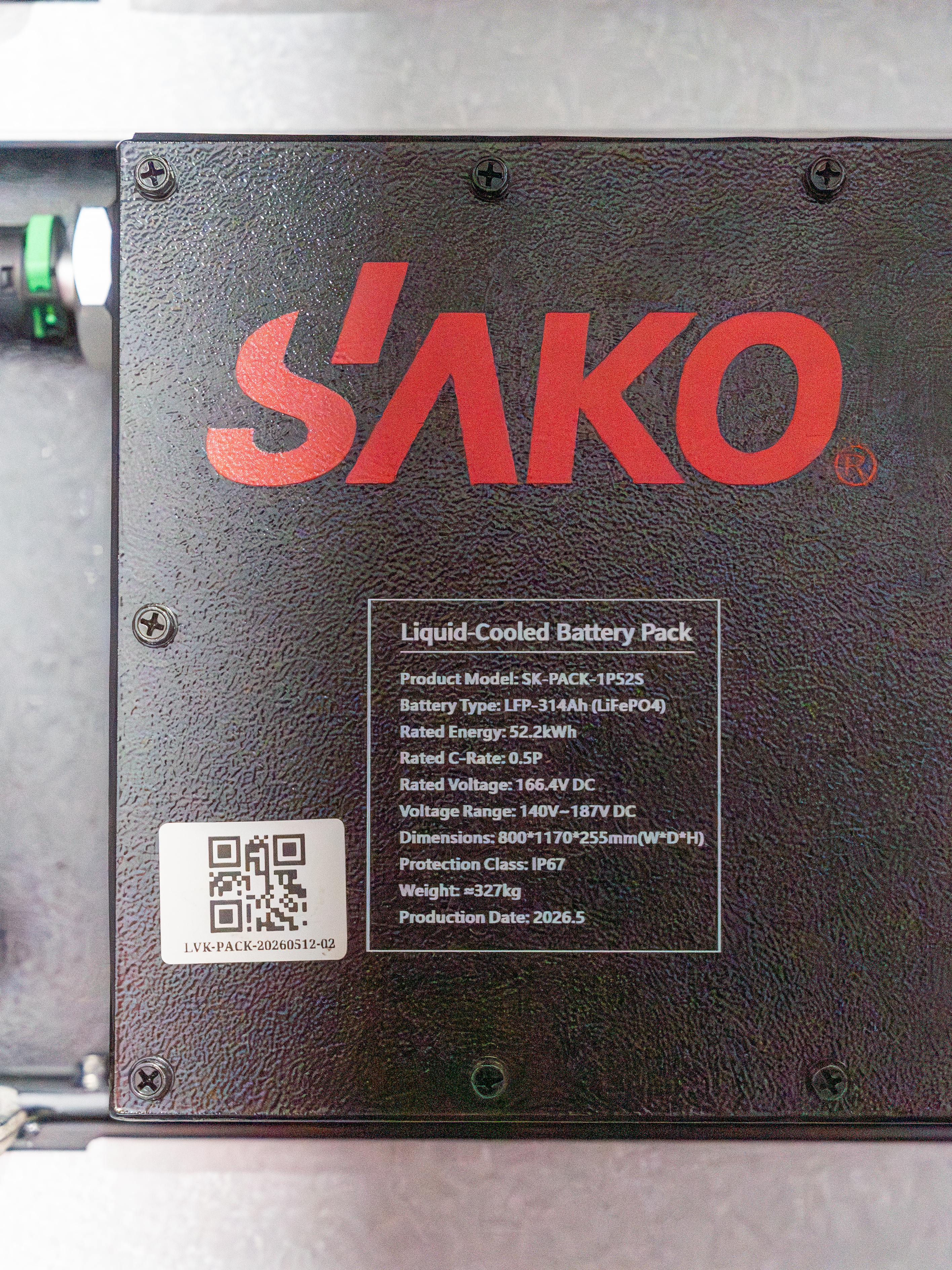 C&I Sako ESS: inverter 125kW-H1P3 & LiFePO4 261kW*h